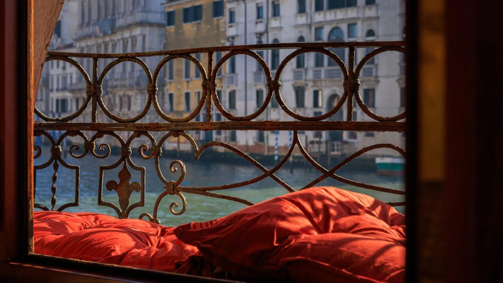 Ca' Emo Palazzo Sul Canal Grande Venice 0*,